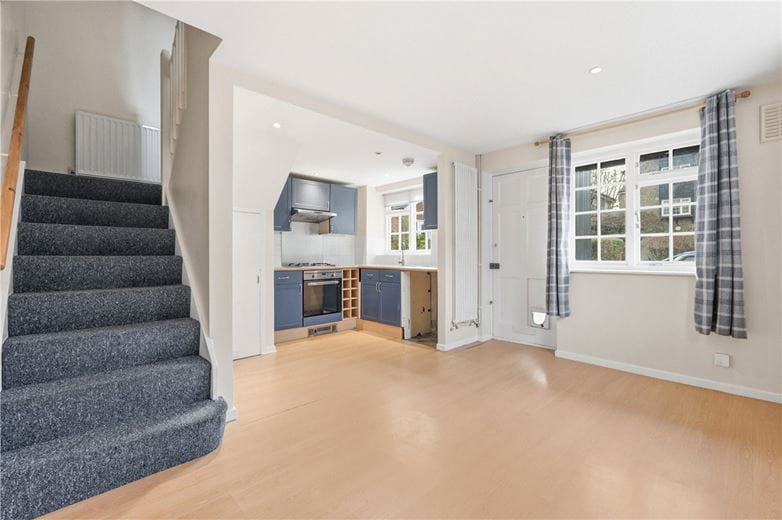 1 bedroom house, Ashdown Way, Balham SW17 - Sold STC