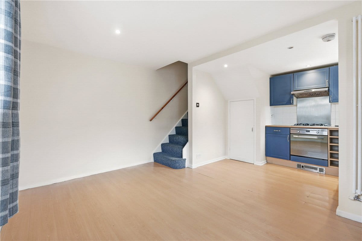 1 bedroom house, Ashdown Way, Balham SW17 - Sold STC