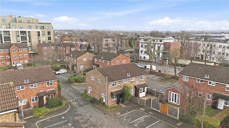 1 bedroom house, Ashdown Way, Balham SW17 - Sold STC