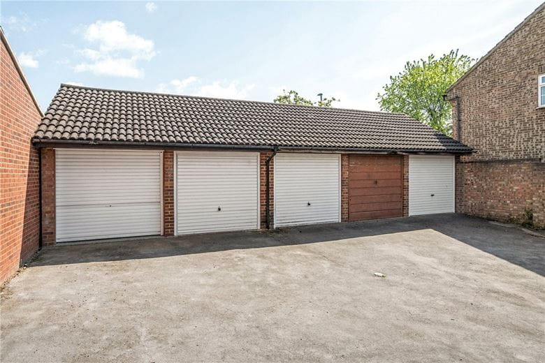 2 bedroom house, St. Benets Close, London SW17 - Sold STC