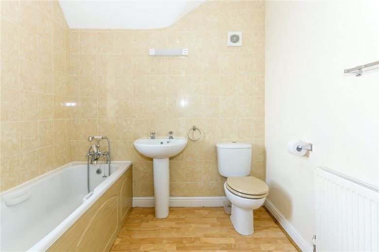 2 bedroom cottage, Channel Road, Sunk Island HU12 - Sold