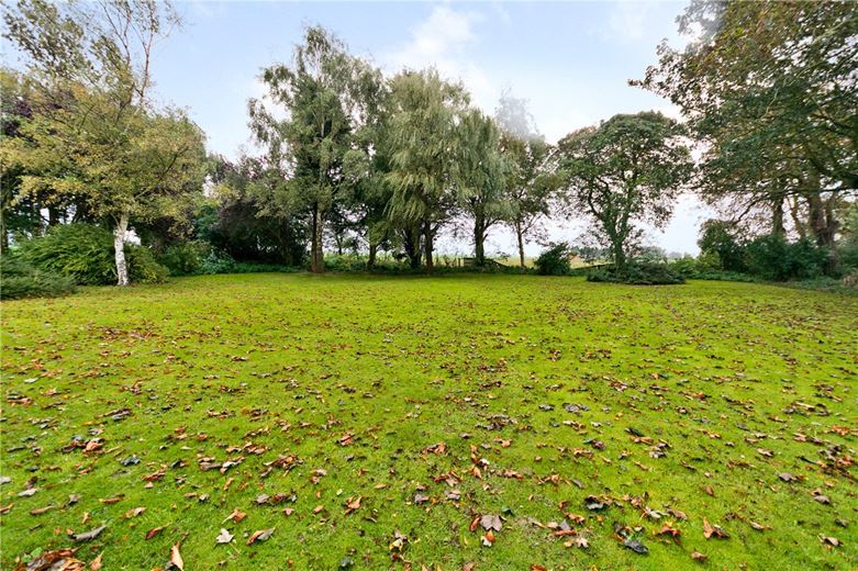 4 bedroom house, Channel Road, Sunk Island HU12 - Sold