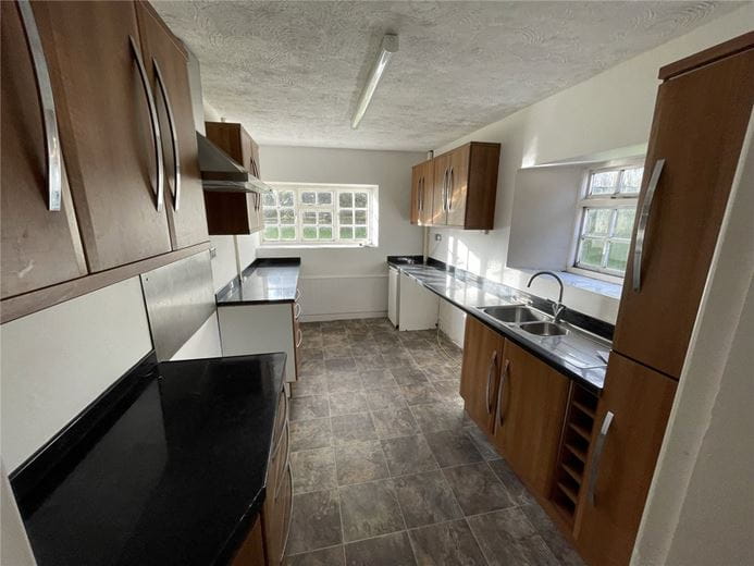 3 bedroom house, Wrench Green, Hackness YO13 - Let Agreed