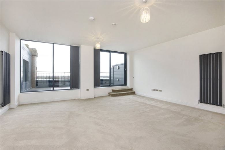 3 bedroom flat, The Residence, Bishopthorpe Road YO23 - Available