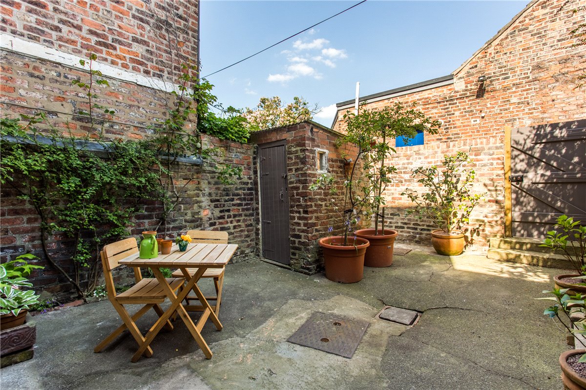 4 bedroom house, Mount Parade, York YO24