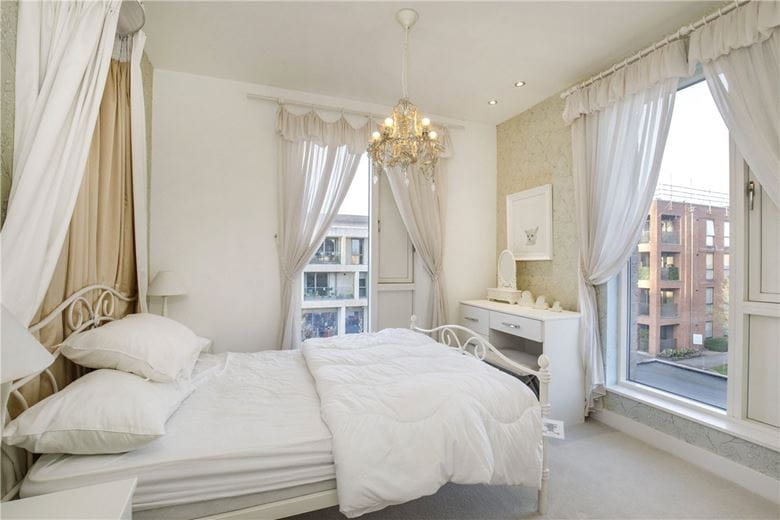 4 bedroom house, Clock Tower Way, York YO23 - Available