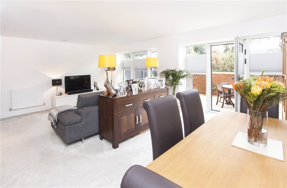 2 bedroom flat, The Residence, Bishopthorpe Road YO23 - Let Agreed