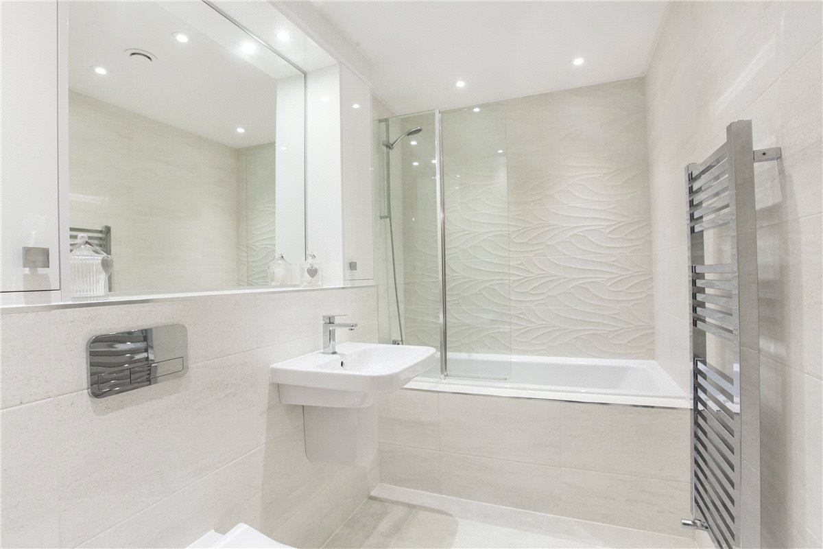 2 bedroom flat, The Residence, Bishopthorpe Road YO23 - Let Agreed