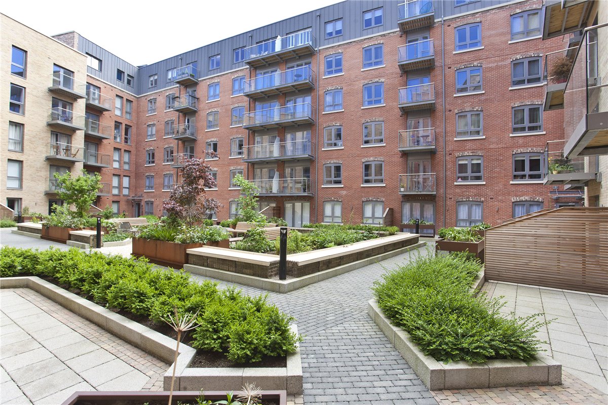 2 bedroom flat, Leetham House, Pound Lane YO1 - Let Agreed