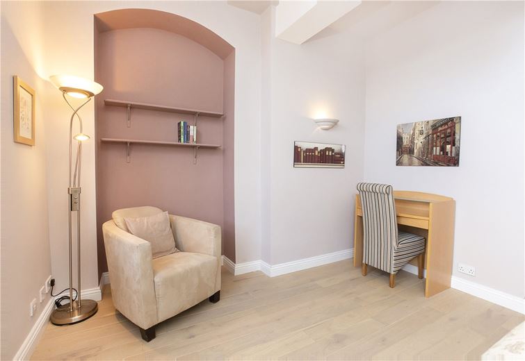 1 bedroom flat, County House, Monkgate YO31