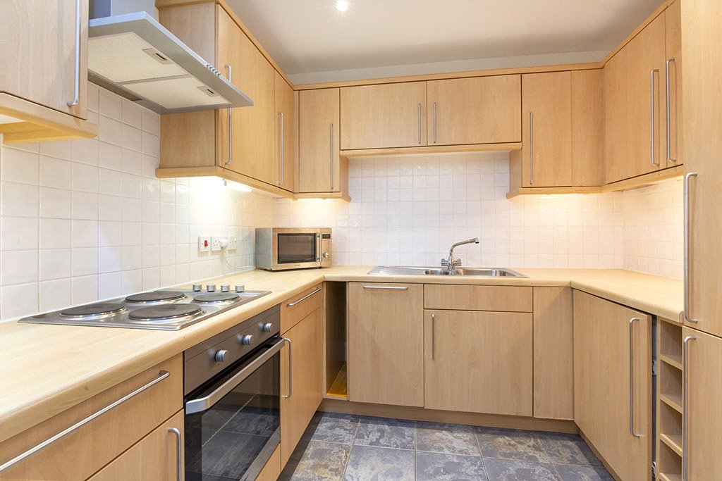 2 bedroom flat, Oak Tree Court, Haxby YO32