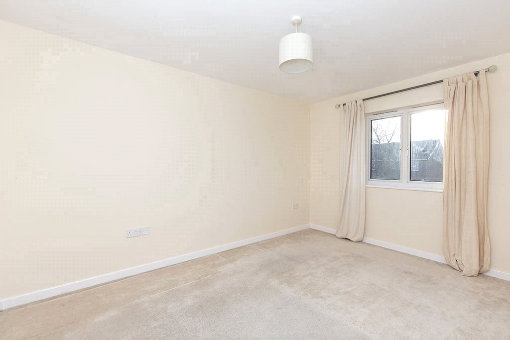 2 bedroom flat, Oak Tree Court, Haxby YO32