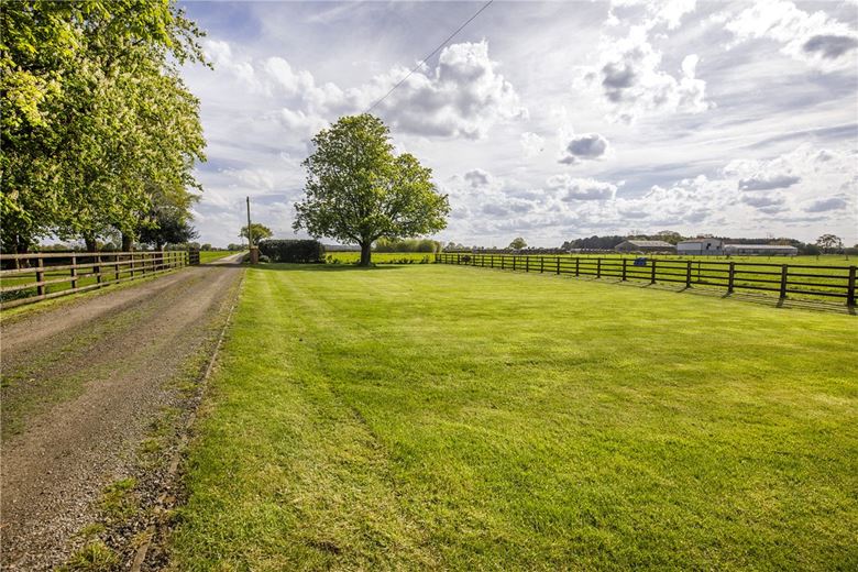 3 bedroom , Selby Common, Selby YO8 - Let Agreed