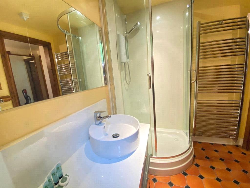 2 bedroom , Whitwell, York YO60 - Available