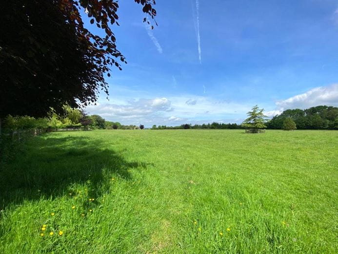 2 bedroom , Whitwell, York YO60 - Available