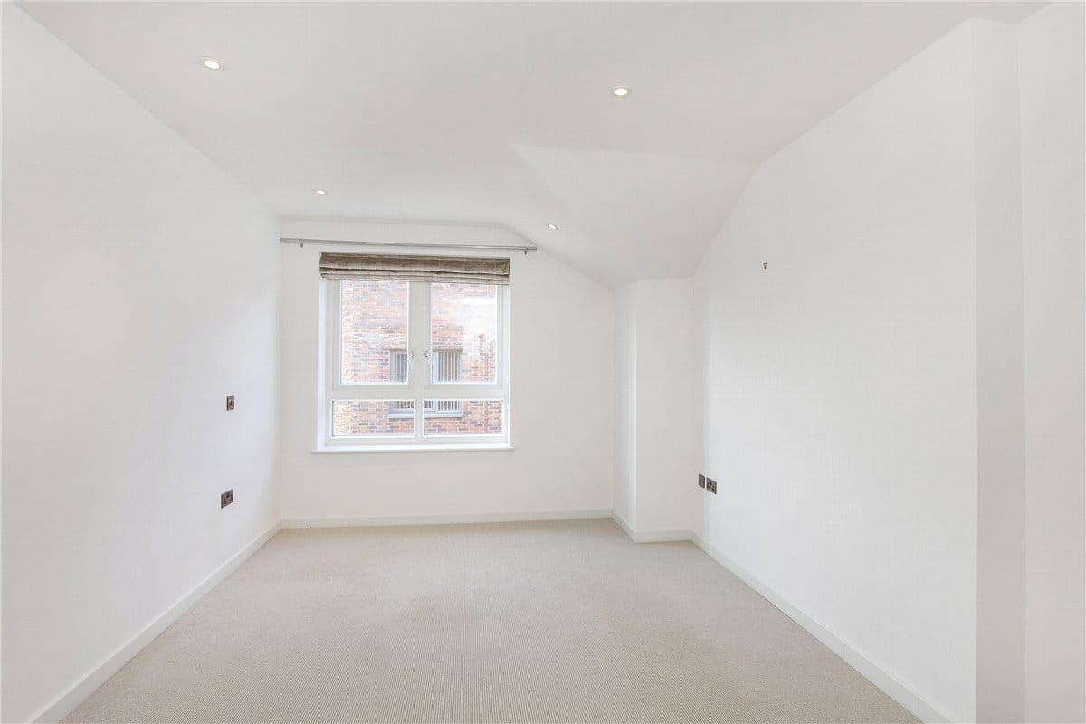 1 bedroom flat, Leetham House, Leetham Lane YO1 - Let Agreed