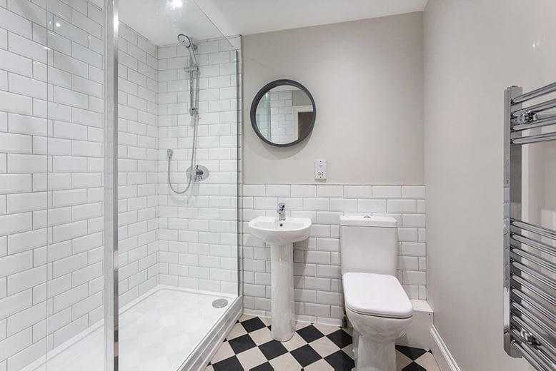 1 bedroom flat, Low Petergate, York YO1