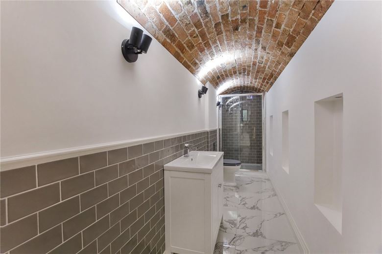 2 bedroom flat, The Winery, The Servants Quarter YO19 - Let Agreed