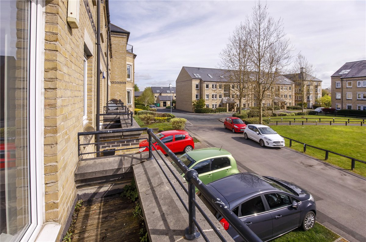 3 bedroom house, Apollo House, Olympian Court YO10
