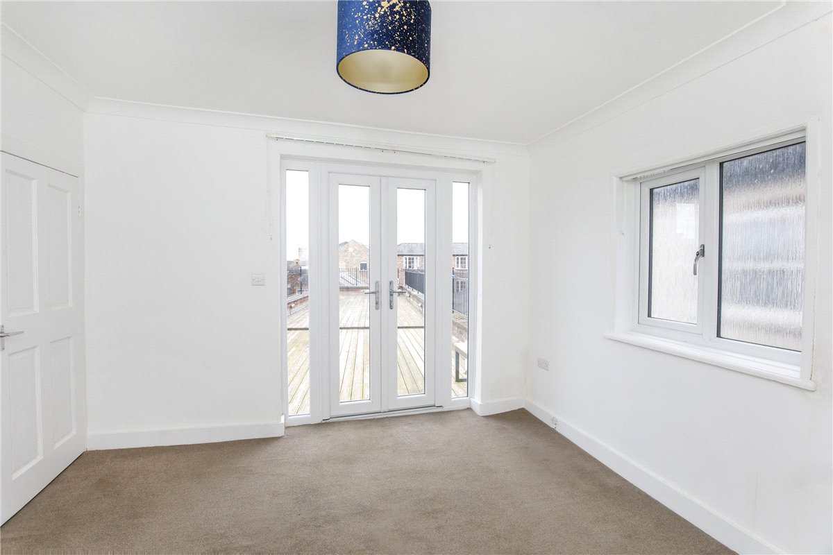 3 bedroom maisonette, Goodramgate, York YO1