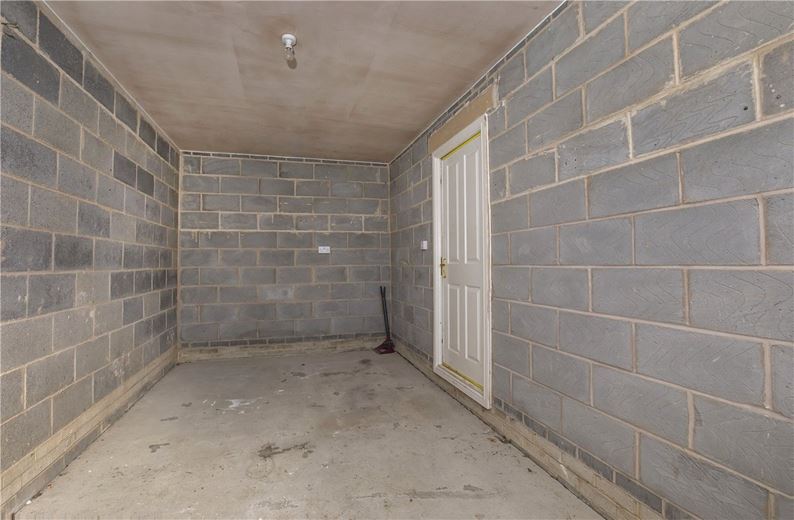 3 bedroom house, Bracken Way, Harworth DN11 - Available