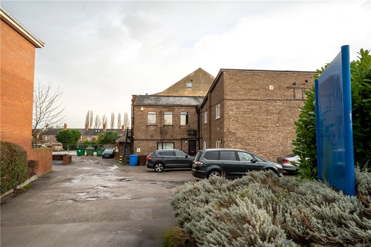 1 bedroom flat, Flaxley Road, Selby YO8