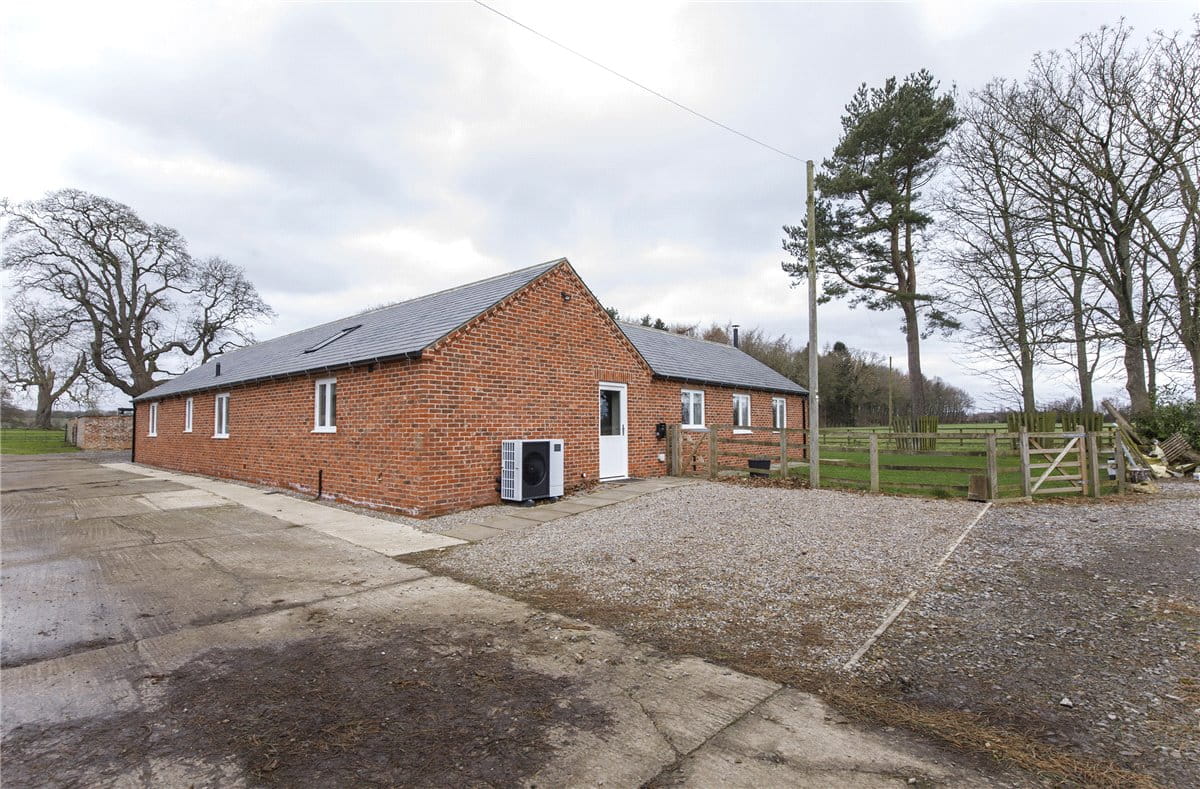 2 bedroom cottage, Firby, Bedale DL8