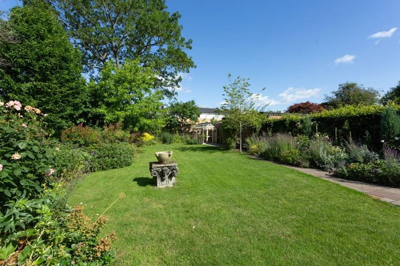 6 bedroom house, Marygate, York YO30 - Let Agreed