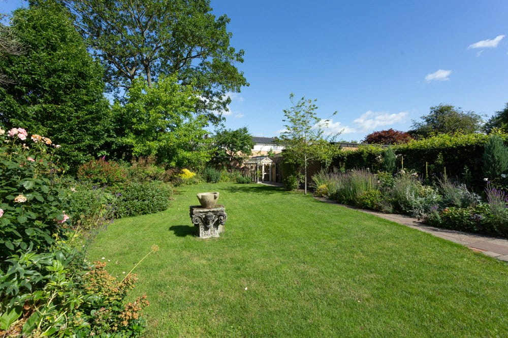 6 bedroom house, Marygate, York YO30 - Let Agreed