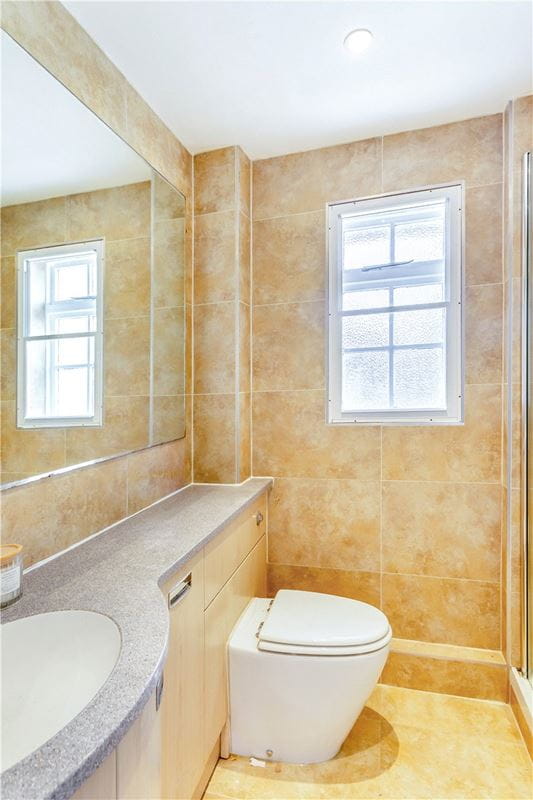 2 bedroom flat, Wentworth Court, Beech Grove HG2 - Let Agreed