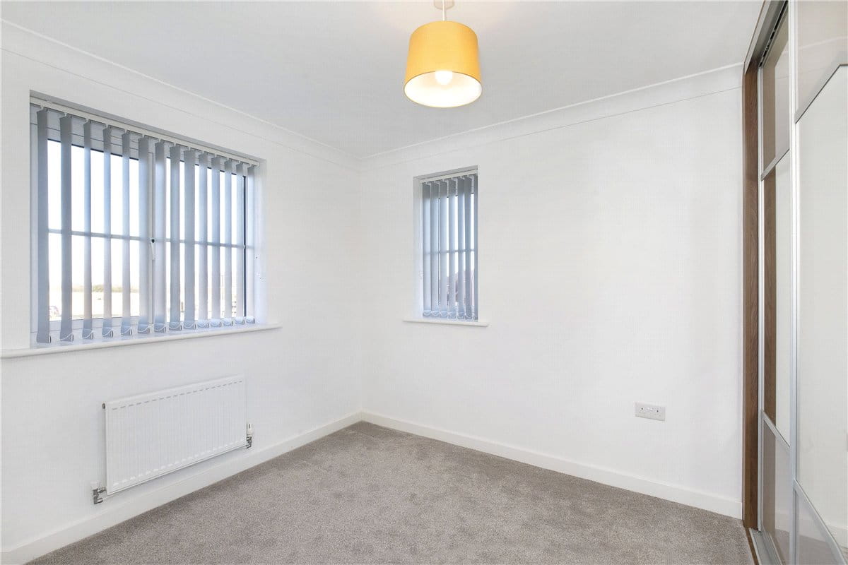 3 bedroom house, Ingleborough Drive, Harrogate HG3 - Available