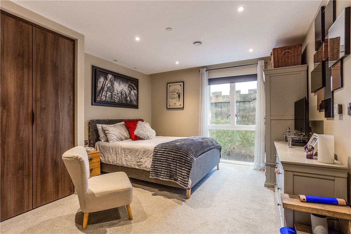 2 bedroom flat, Victoria, Hudson Quarter YO1 - Available