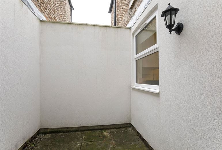 1 bedroom flat, The Village, Haxby YO32 - Available