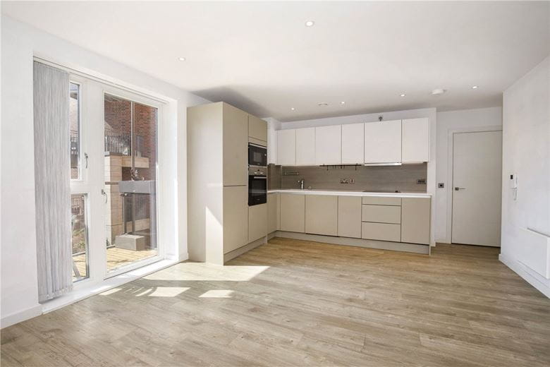 2 bedroom flat, Leetham House, Leetham Lane YO1 - Available