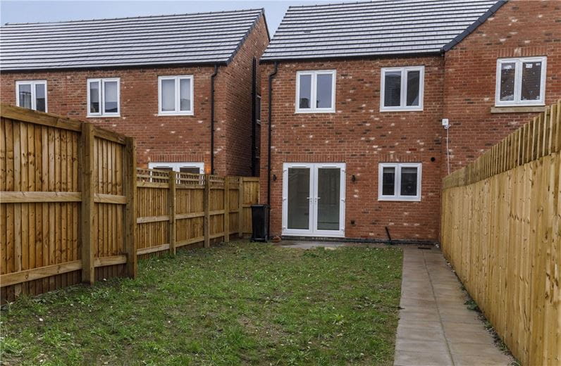 3 bedroom house, David Longhurst Way, York YO30 - Available