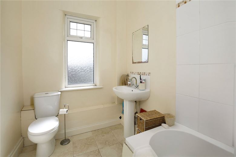 1 bedroom flat, Main Avenue, York YO31 - Available