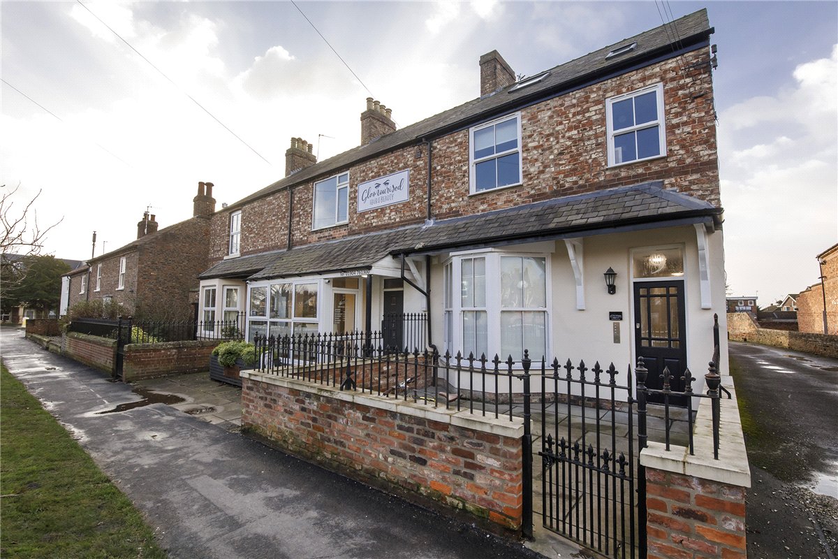 1 bedroom flat, The Village, Haxby YO32 - Available