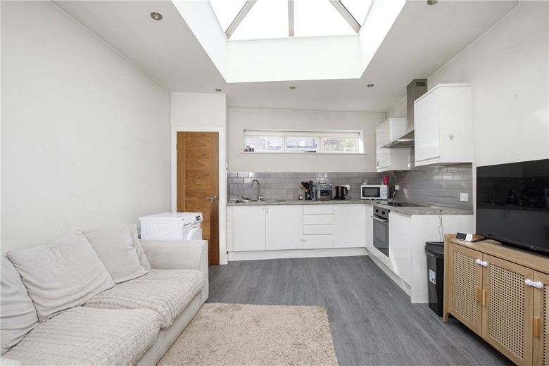 1 bedroom flat, York Road, Acomb YO24 - Available