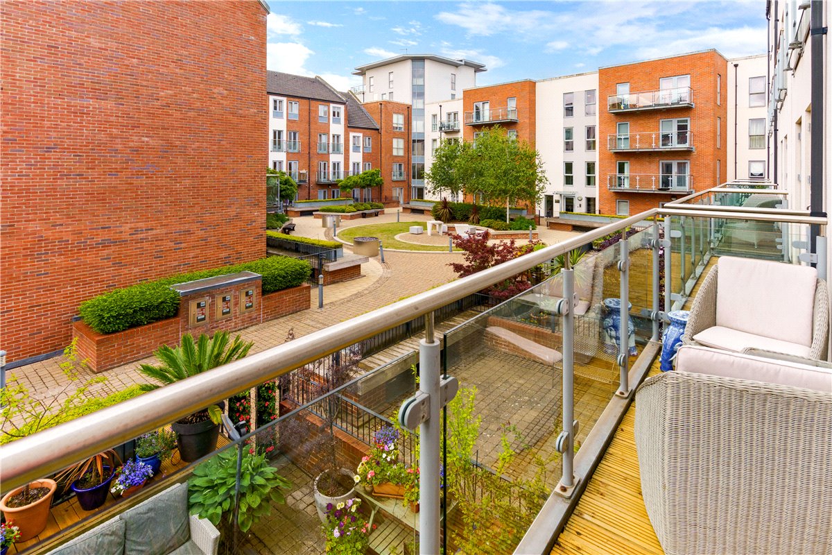 5 bedroom house, Kings Pool Walk, York YO1 - Available