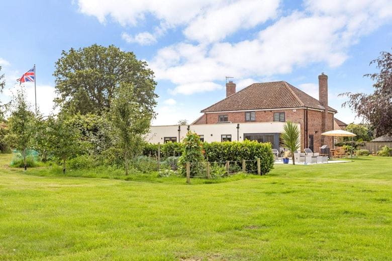 4 bedroom house, Sandhill Lane, Sutton on Derwent YO41 - Available