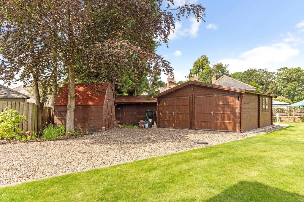 4 bedroom house, Sandhill Lane, Sutton on Derwent YO41 - Available