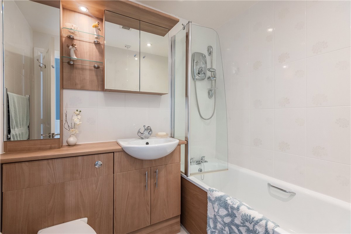 7 bedroom house, Welham, Malton YO17 - Available