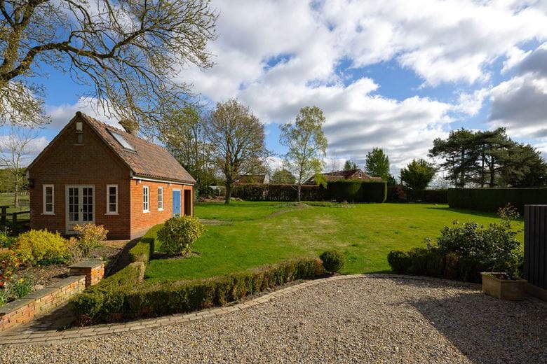 4 bedroom house, Flaxton, York YO60 - Sold STC