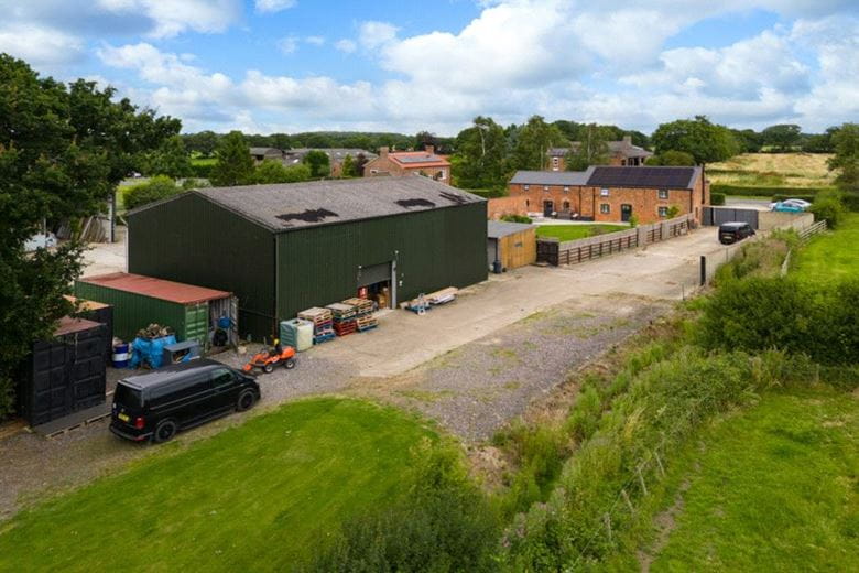 4 bedroom house, Main Road, Harlthorpe YO8 - Sold STC