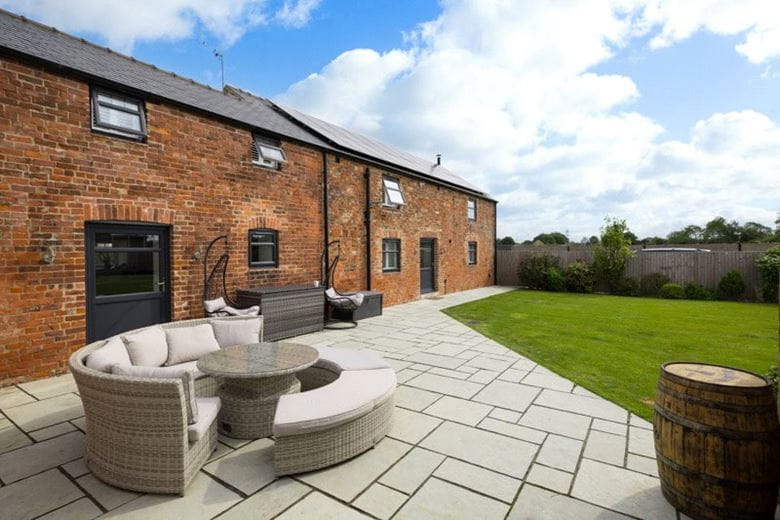 4 bedroom house, Main Road, Harlthorpe YO8 - Sold STC