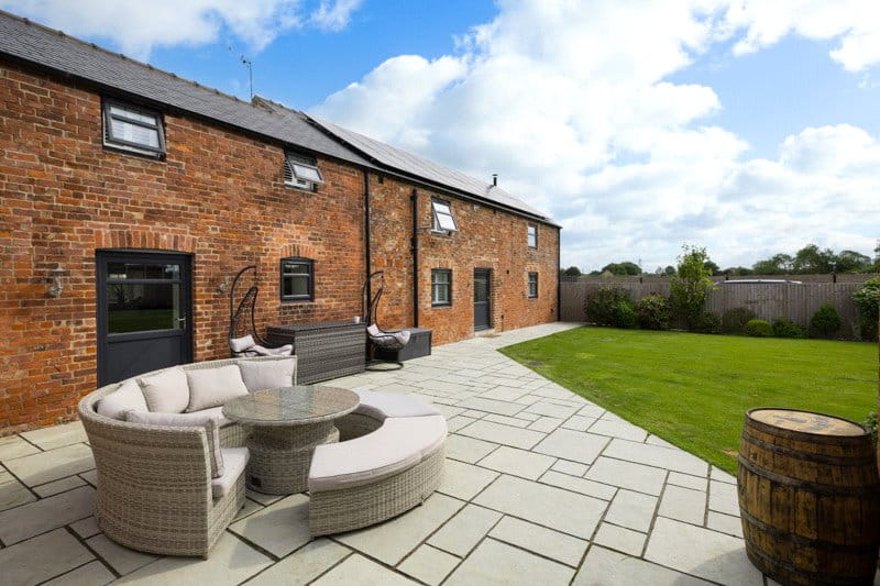 4 bedroom house, Main Road, Harlthorpe YO8 - Sold STC