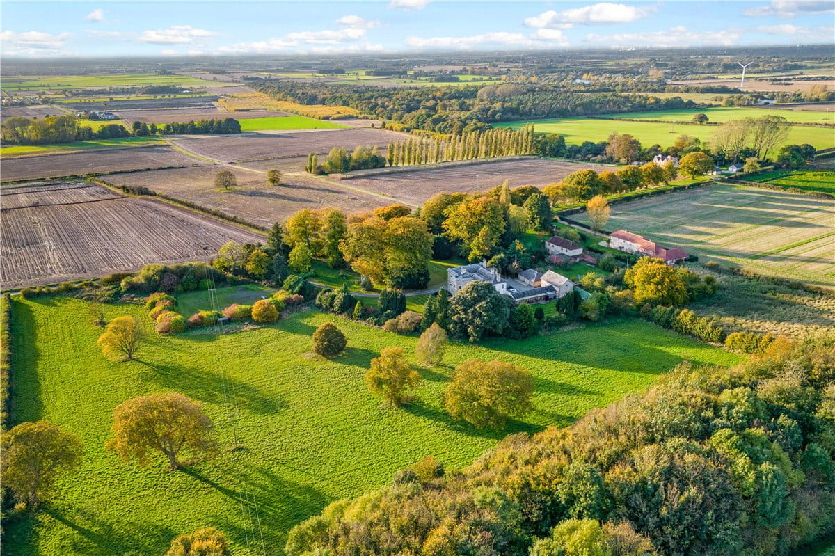 9 bedroom house, Cleatham, Gainsborough DN21 - Available