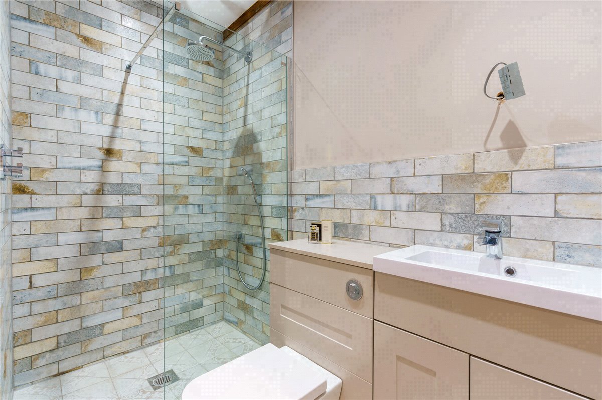 4 bedroom , The Stables, North Dalton YO25 - Available