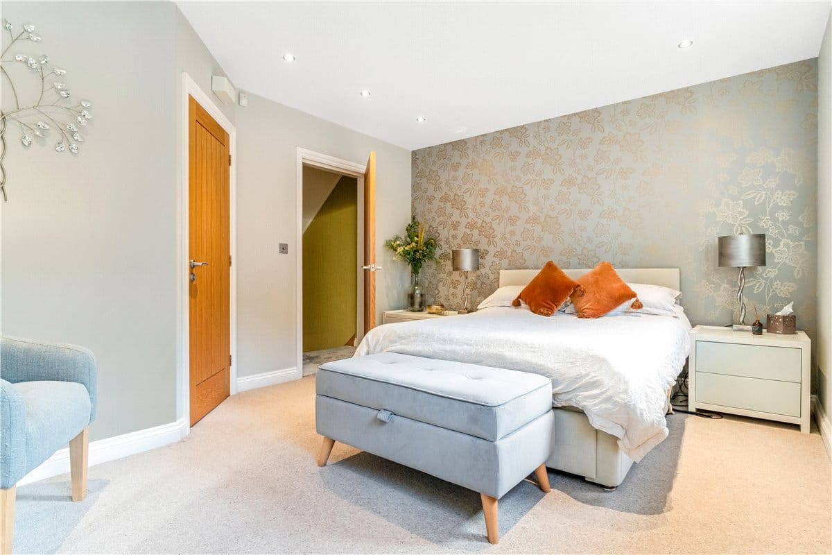 4 bedroom house, Orchard Court, York YO31 - Sold