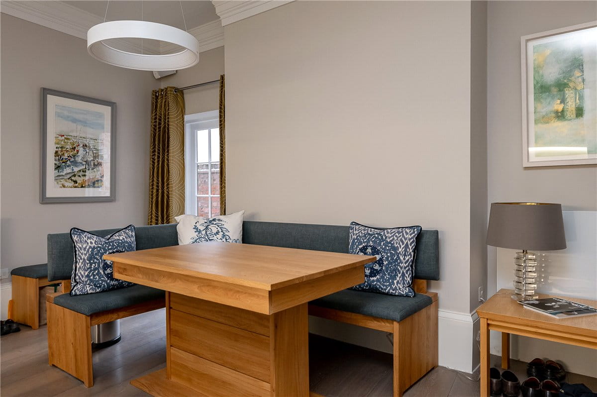 3 bedroom flat, St. Leonards Place, York YO1 - Available